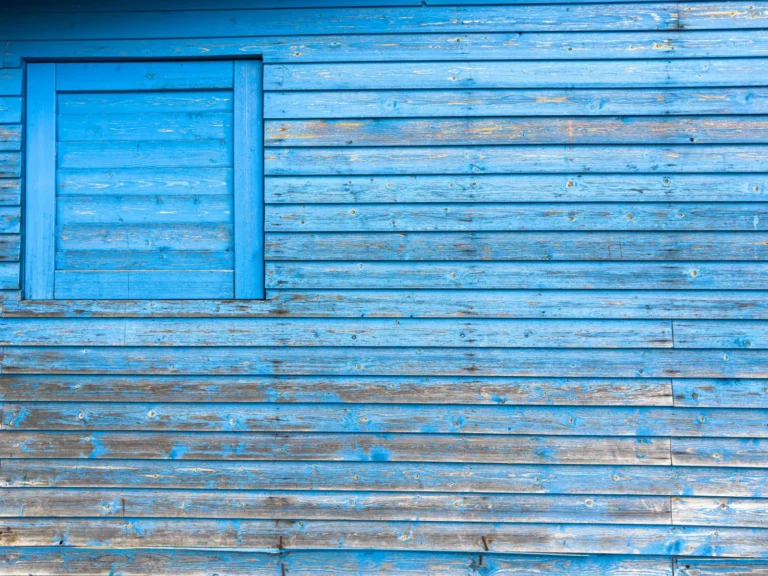 How Much Would Siding Cost? A 2025 Price Breakdown by Material and Home Size